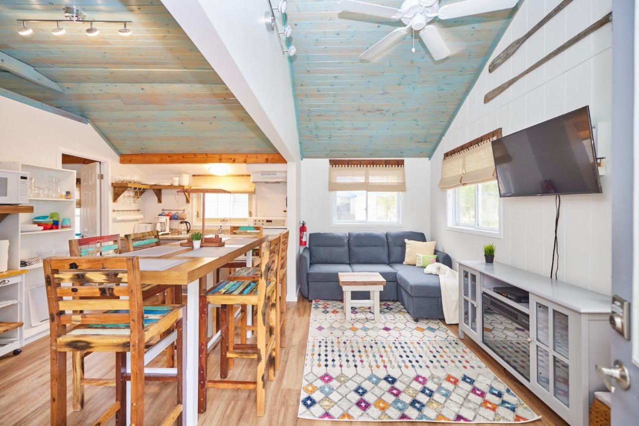 Lake Haven Beach Resort Wainfleet エクステリア 写真