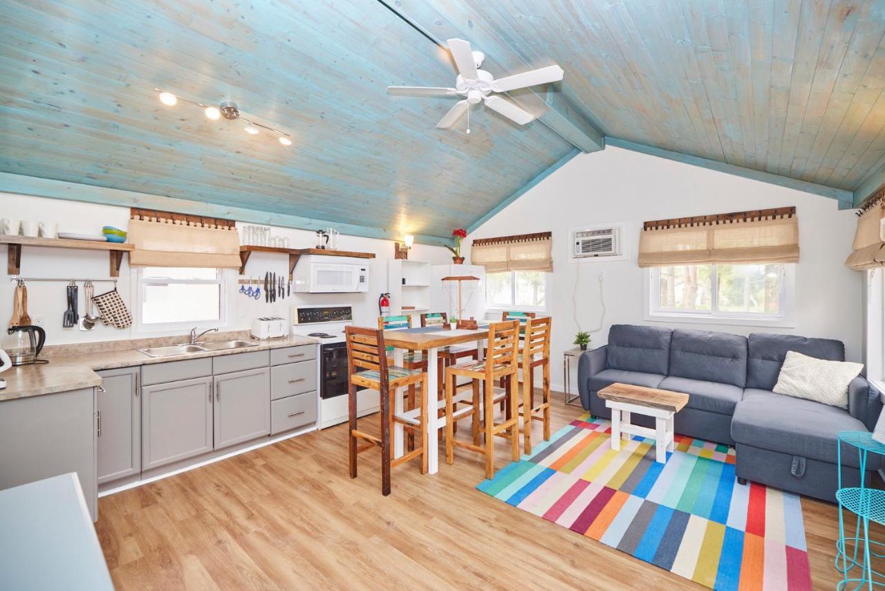 Lake Haven Beach Resort Wainfleet エクステリア 写真