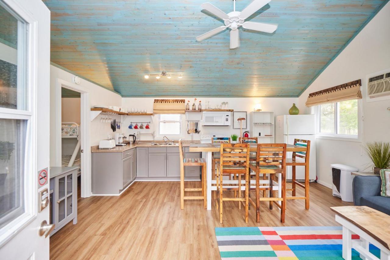 Lake Haven Beach Resort Wainfleet エクステリア 写真